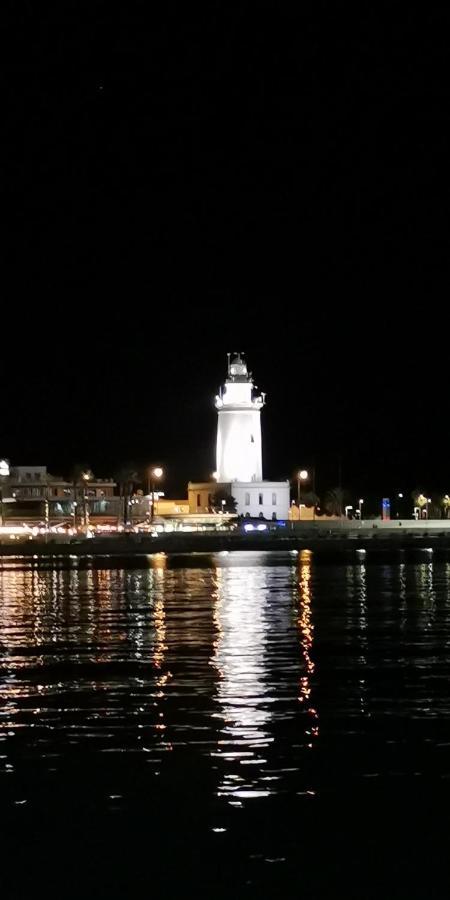 Encantador Bajo En Málaga Kültér fotó